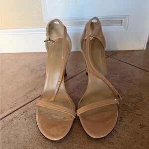 Stuart Weitzman Beige Patent Leather Heels